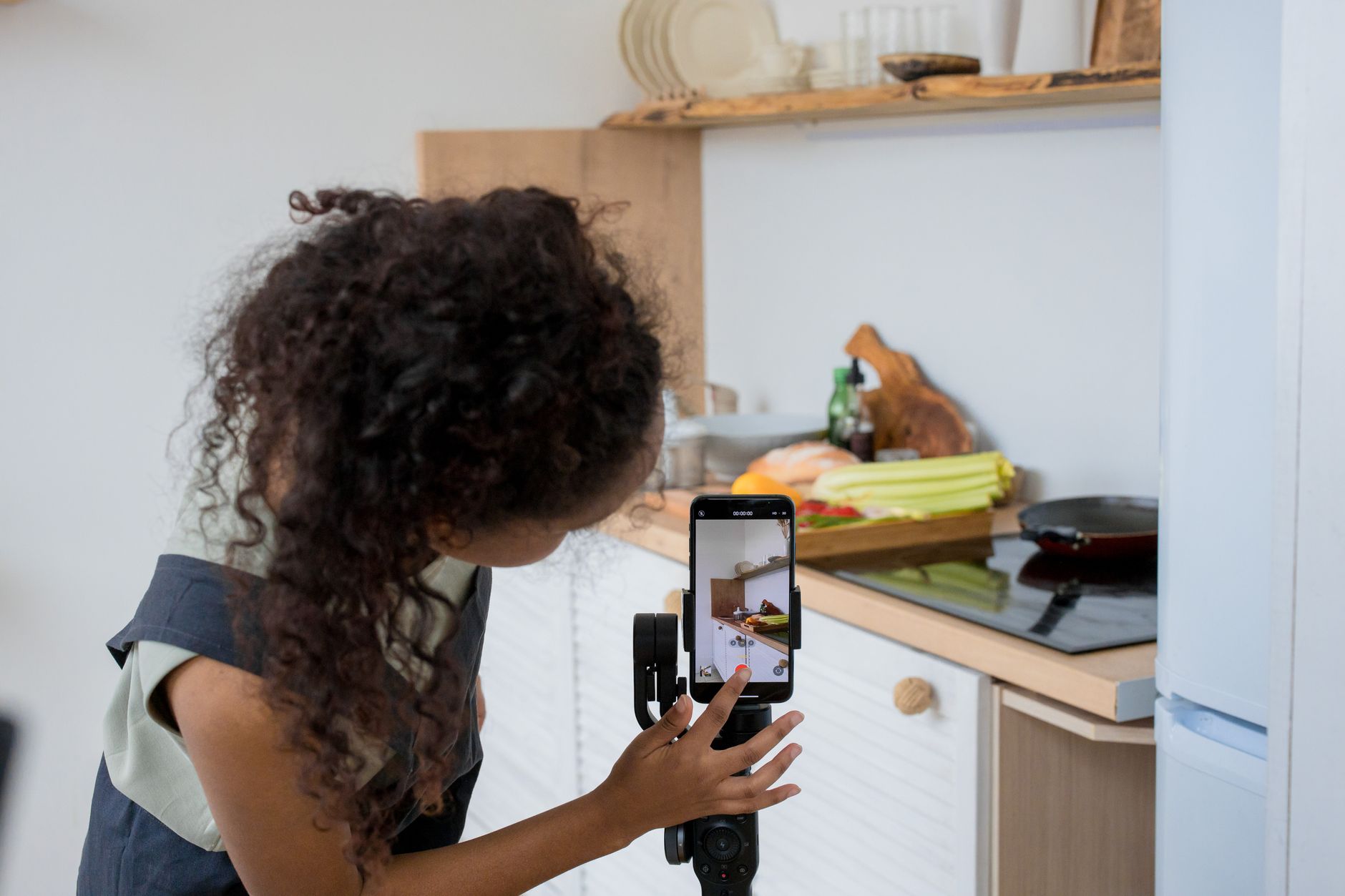 Best Kitchen Gadgets 2026: Smart Tools That Save Time